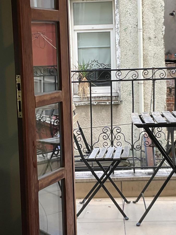 The Hub Hostel Истанбул Екстериор снимка