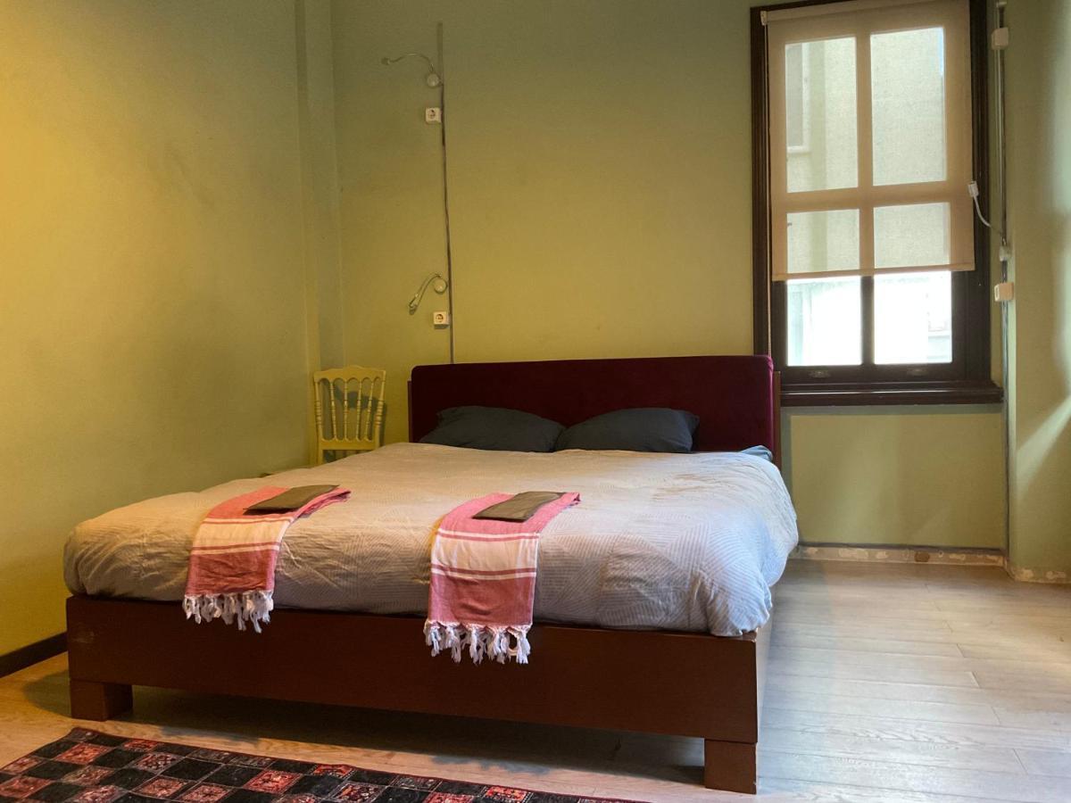 The Hub Hostel Истанбул Екстериор снимка