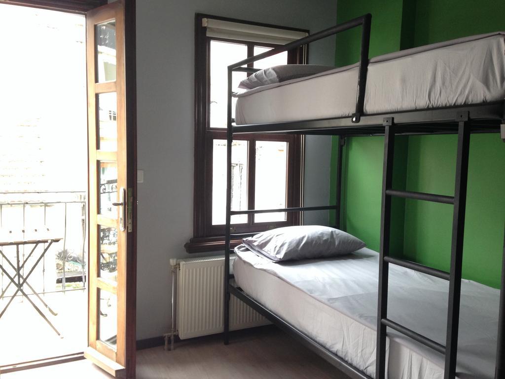 The Hub Hostel Истанбул Стая снимка