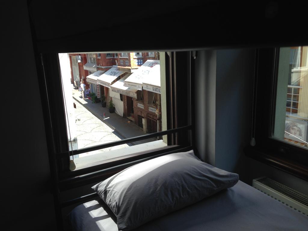 The Hub Hostel Истанбул Стая снимка